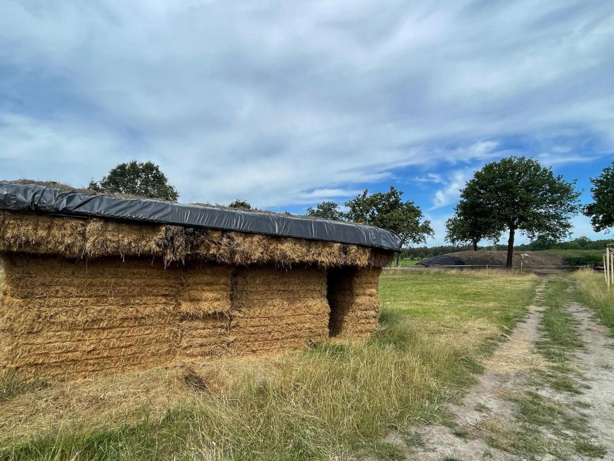 Completely Renovated Back Part Of A Farm Villa Uden Exteriör bild